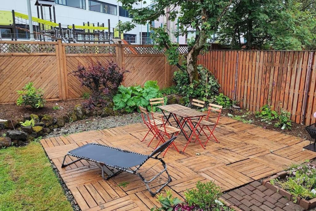 Icelandic Art Garden Villa W. Parking In Centre City Reykjavík Exteriér fotografie
